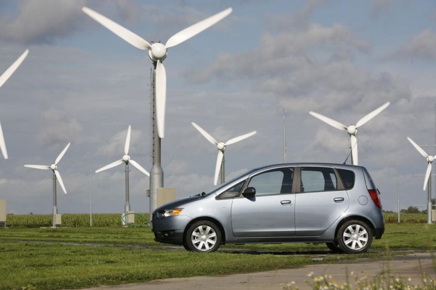  Mitsubishi Colt 2009 года  (фото 30 из 36)